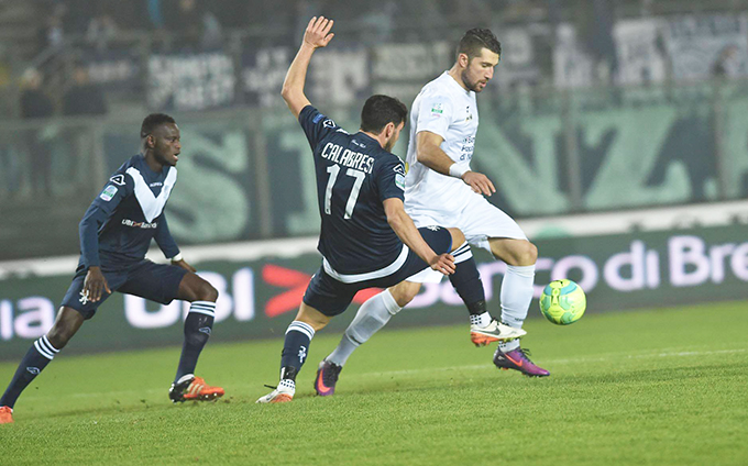  Novara 0-0 nella nebbia a Brescia