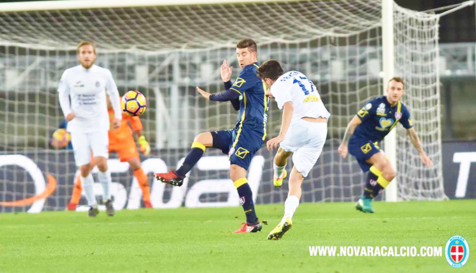 Novara eliminato dalla Coppa Italia, battuto dal Chievo 