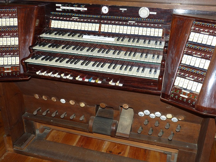 Appuntamento con l’organista Jan Vermeire in collegiata San Bartolomeo