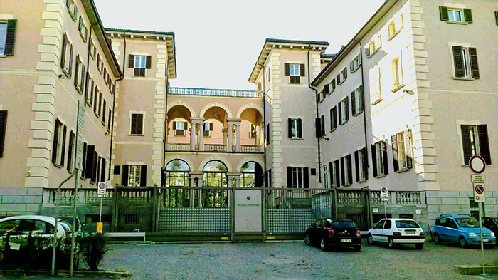Abbandono di minori: quarantenne a processo