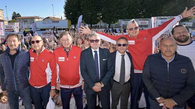 Borgomanero campione per amico