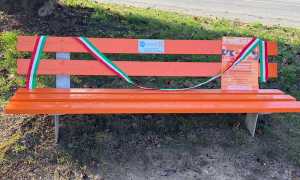 Panchina arancione BrigaN