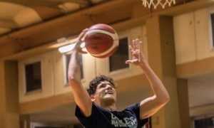 basket college canestro azione 2