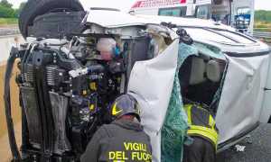 incidente autorstrada vigili ambulanza giu 17