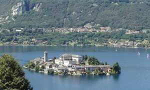 lago dOrta sponda ovest
