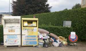 maggiora rifiuti incivili