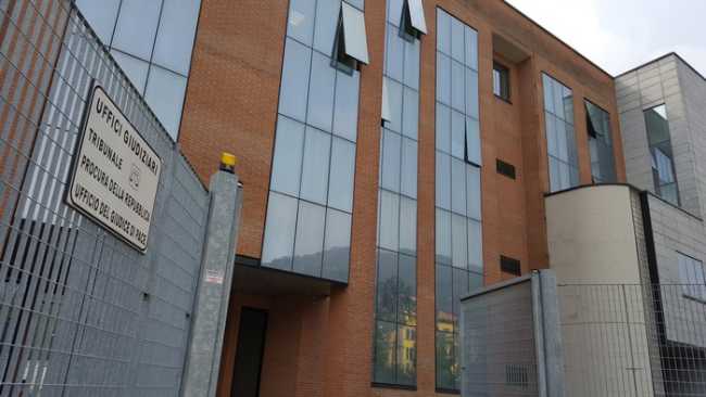 tribunale esterno 16 2