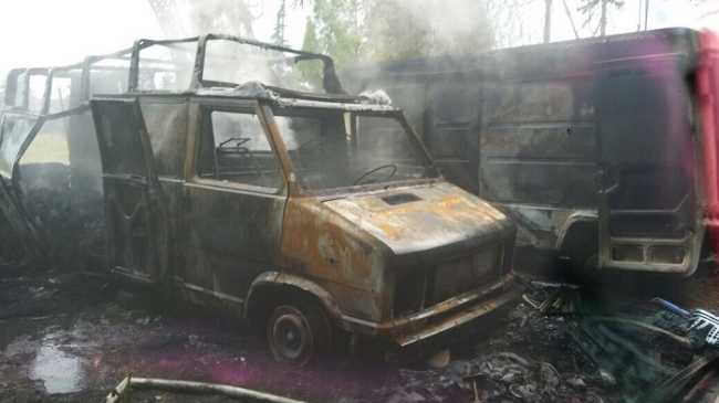 vigilidelfuoc furgone bruciato