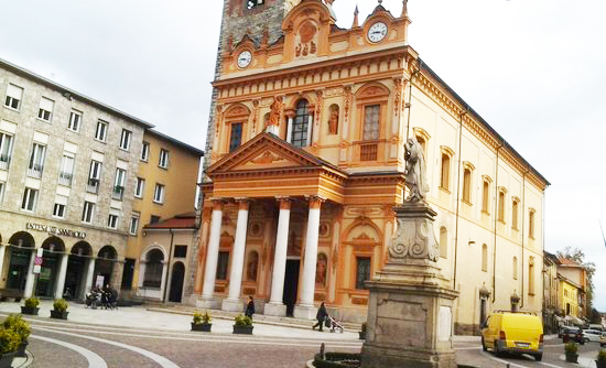 Borgomanero Collegiata