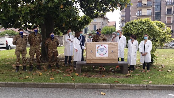 donazione caschi blu