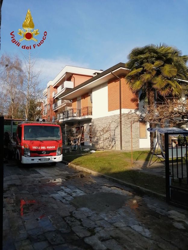 incendio tetto borgo 2